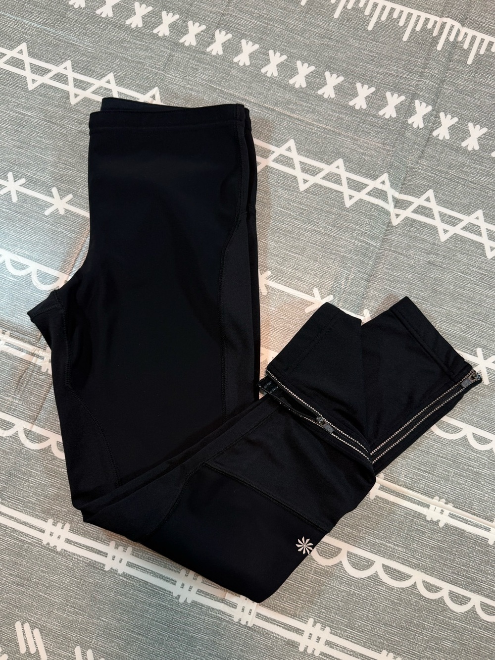 Athleta Thermal Fleece-Lined Running Leggings - Picture 1 of 12
